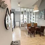 Hotel apartamentowy Wroclove 3*