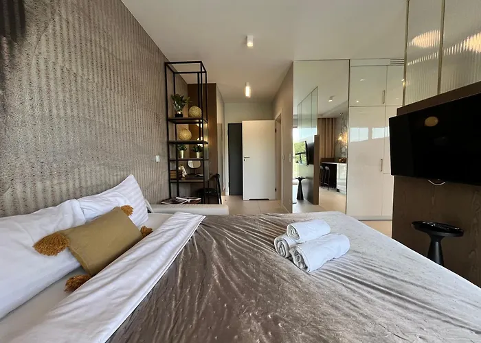 Apart Otel Wroclove 3*