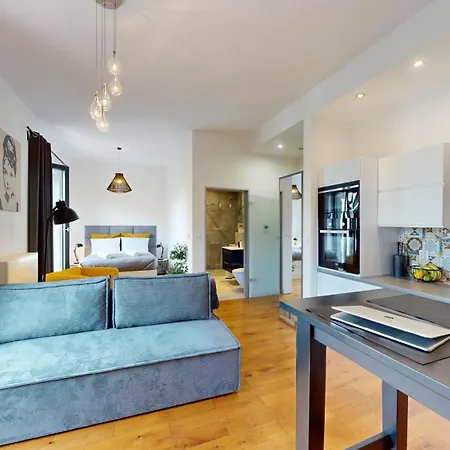 Ξενοδοχείο με διαμερίσματα Wroclove