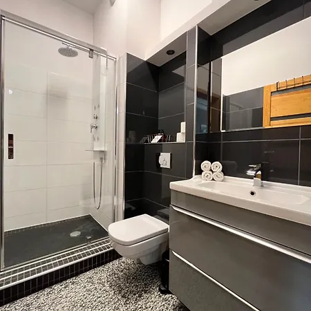 Wroclove Aparthotel