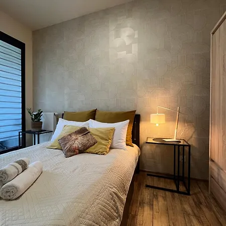 Apartahotel Wroclove 3*